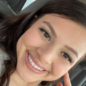 Meet your Posher, Joyce